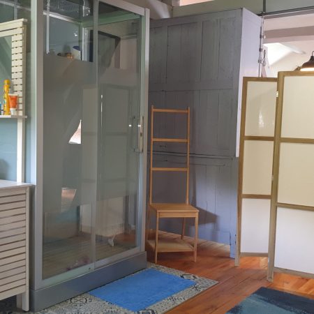 Location Ax-les-thermes-salle-d-eau-loft