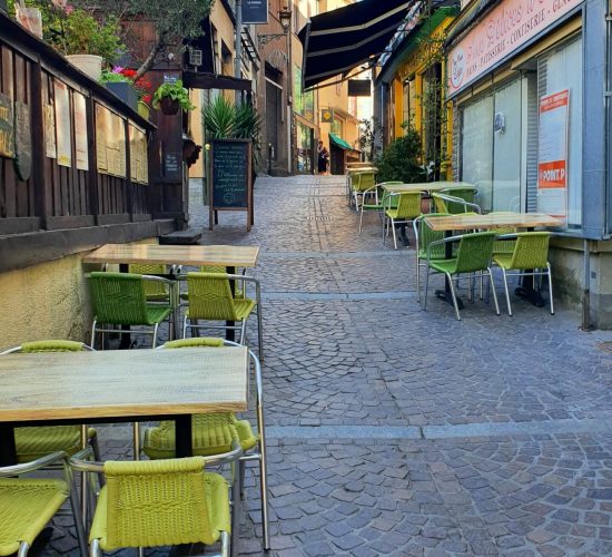 Location grand gite spacieux Ax-Les-Thermes -Ville